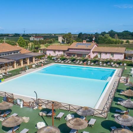 Fattoria Palazzeta - Pet & Family Friendly Apart otel Cecina  Dış mekan fotoğraf