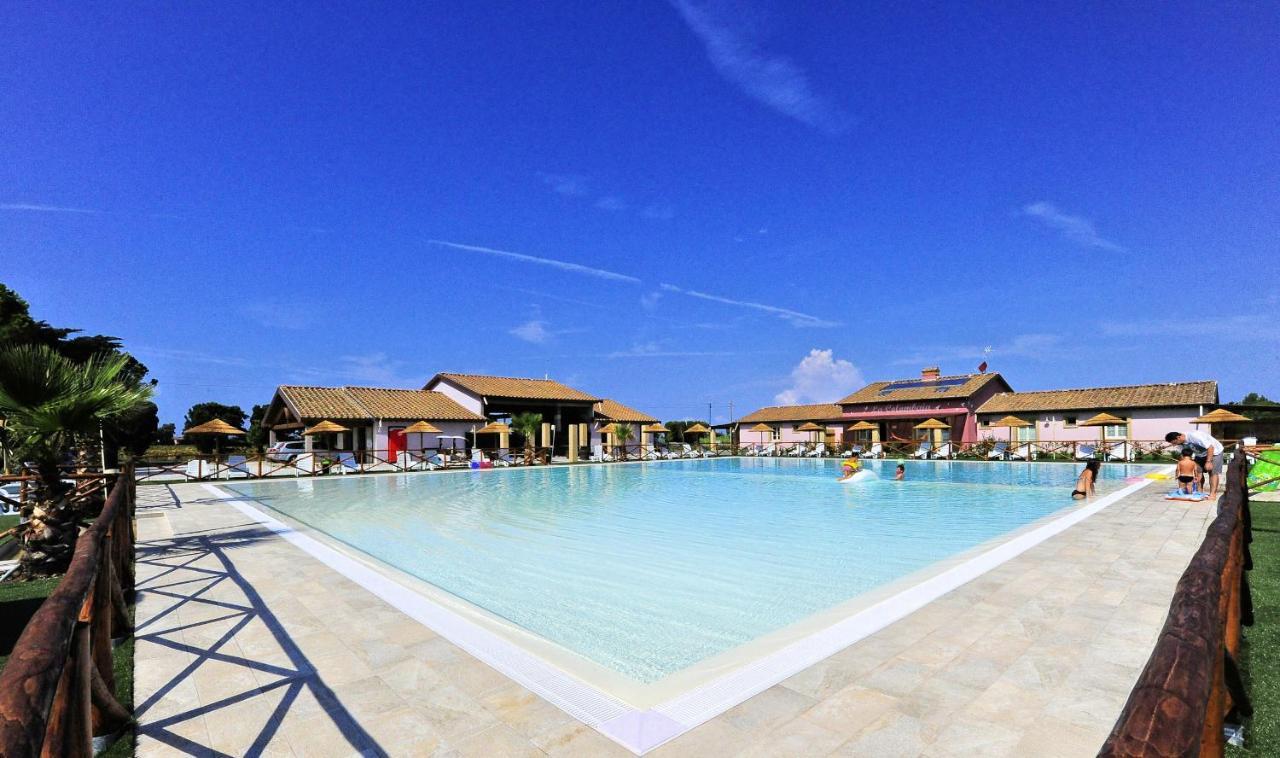 Fattoria Palazzeta - Pet & Family Friendly Apart otel Cecina  Dış mekan fotoğraf