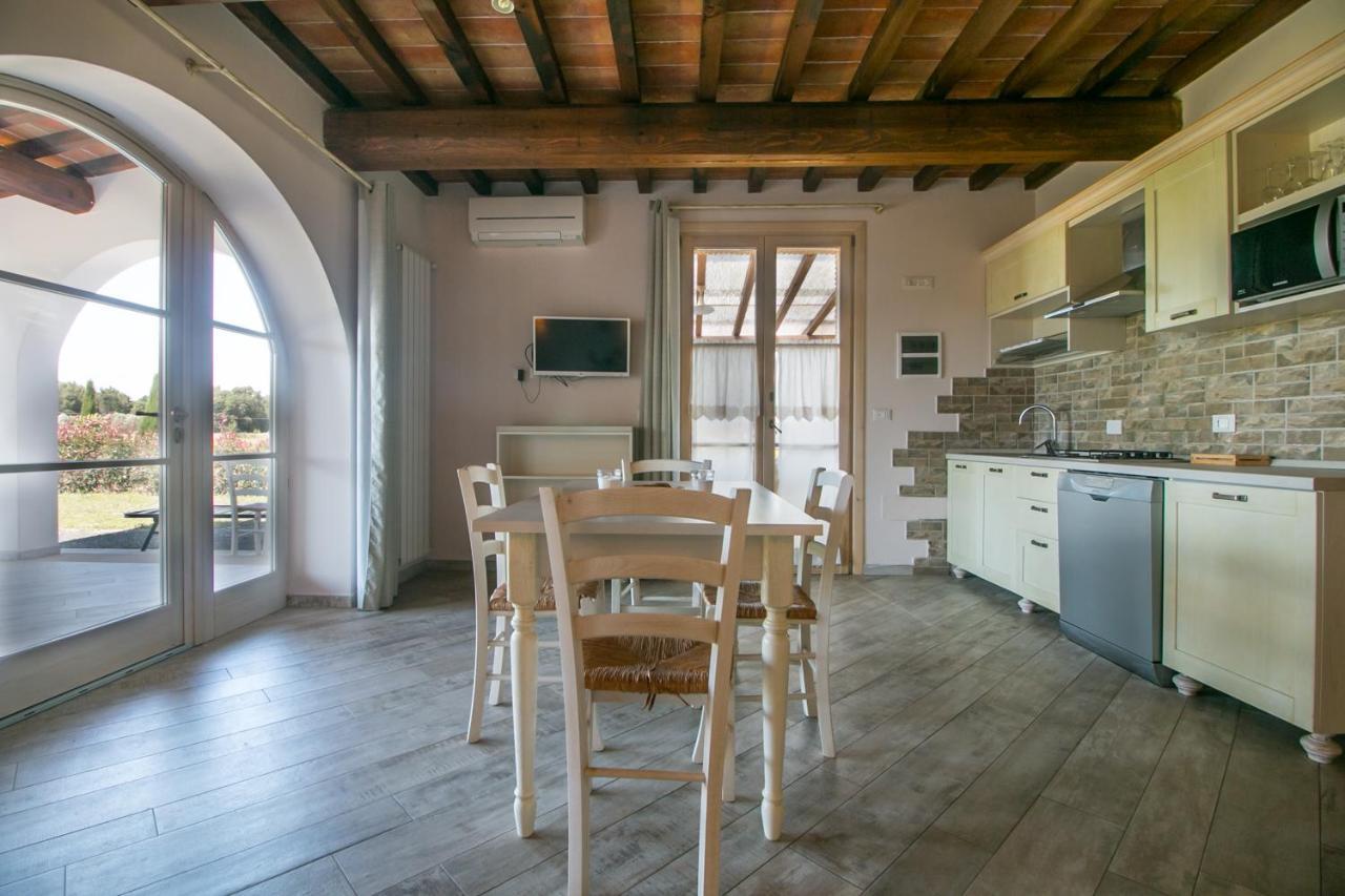 Fattoria Palazzeta - Pet & Family Friendly Apart otel Cecina  Dış mekan fotoğraf