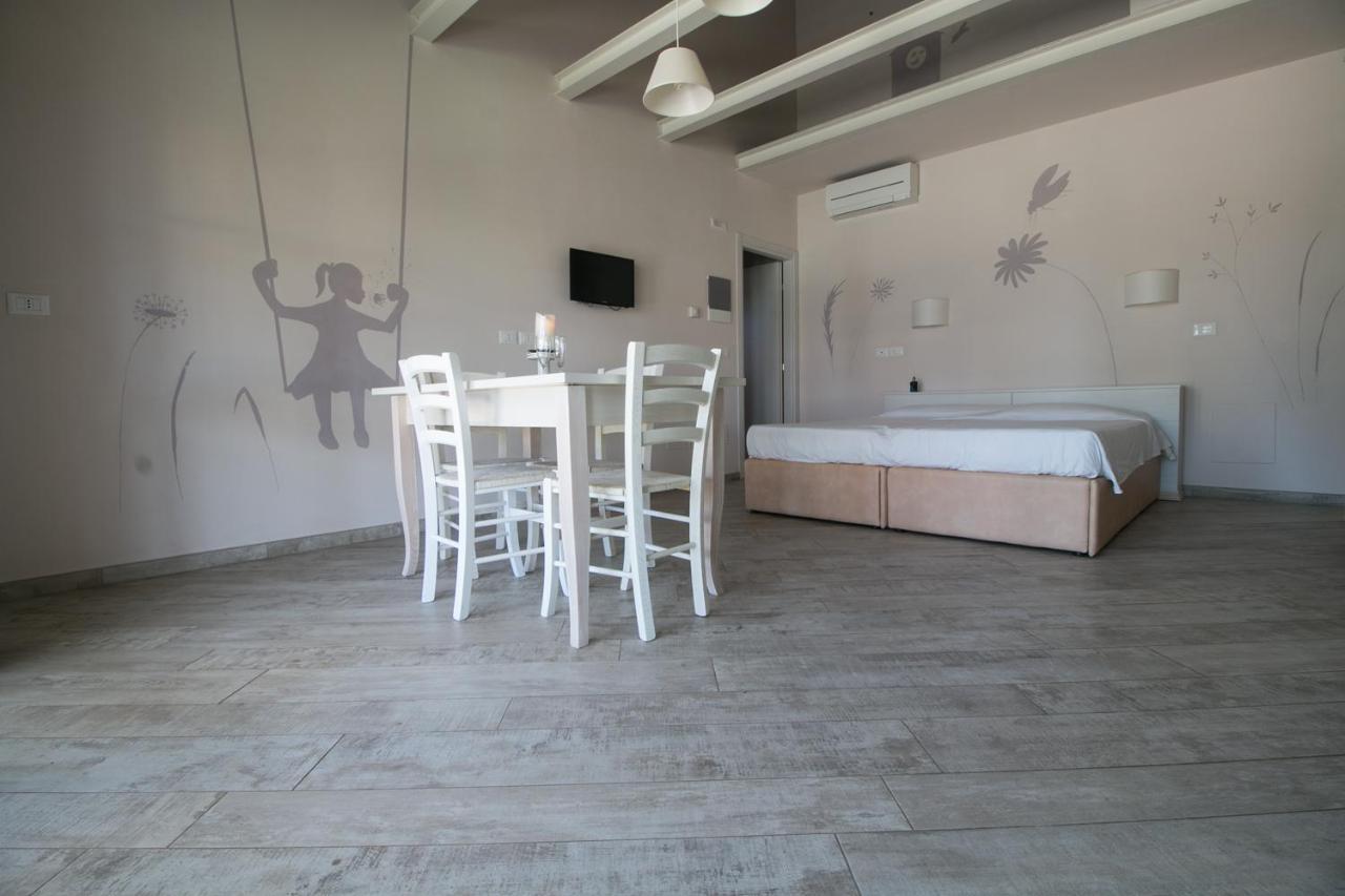 Fattoria Palazzeta - Pet & Family Friendly Apart otel Cecina  Dış mekan fotoğraf