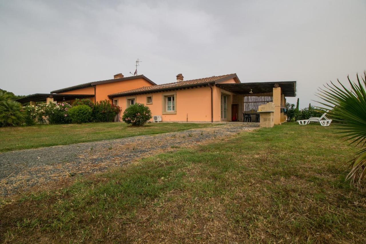 Fattoria Palazzeta - Pet & Family Friendly Apart otel Cecina  Dış mekan fotoğraf
